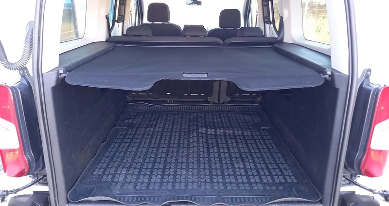 Toyota Proace City Verso cena 78900 przebieg: 127450, rok produkcji 2021 z Luboń małe 379